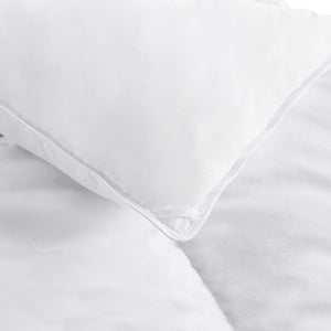 AmazonBasics Down Alternative Bed Comforter, Full / Queen, White, Light